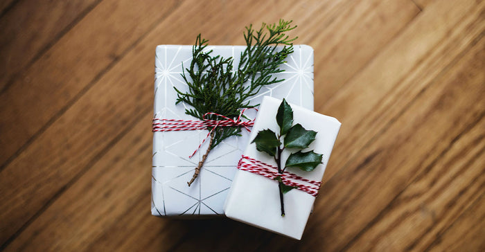 Homemade Essential Oil Gift Ideas for Christmas