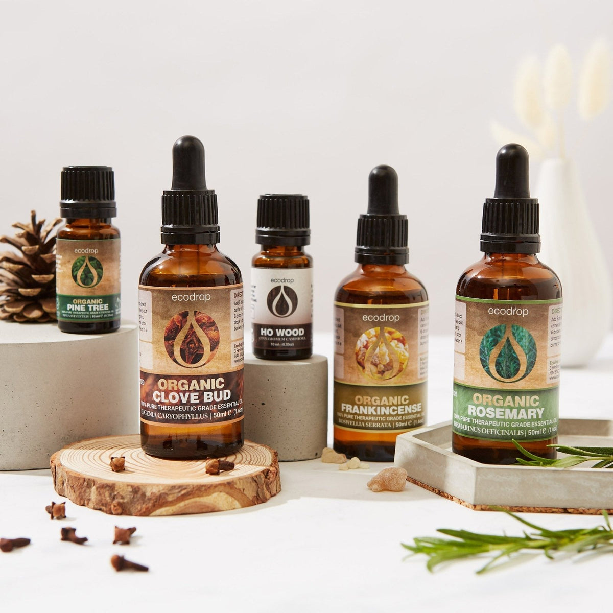 Thinking of Buying Organic Essential Oils? Here’s What You Need to Know - Ecodrop Limited